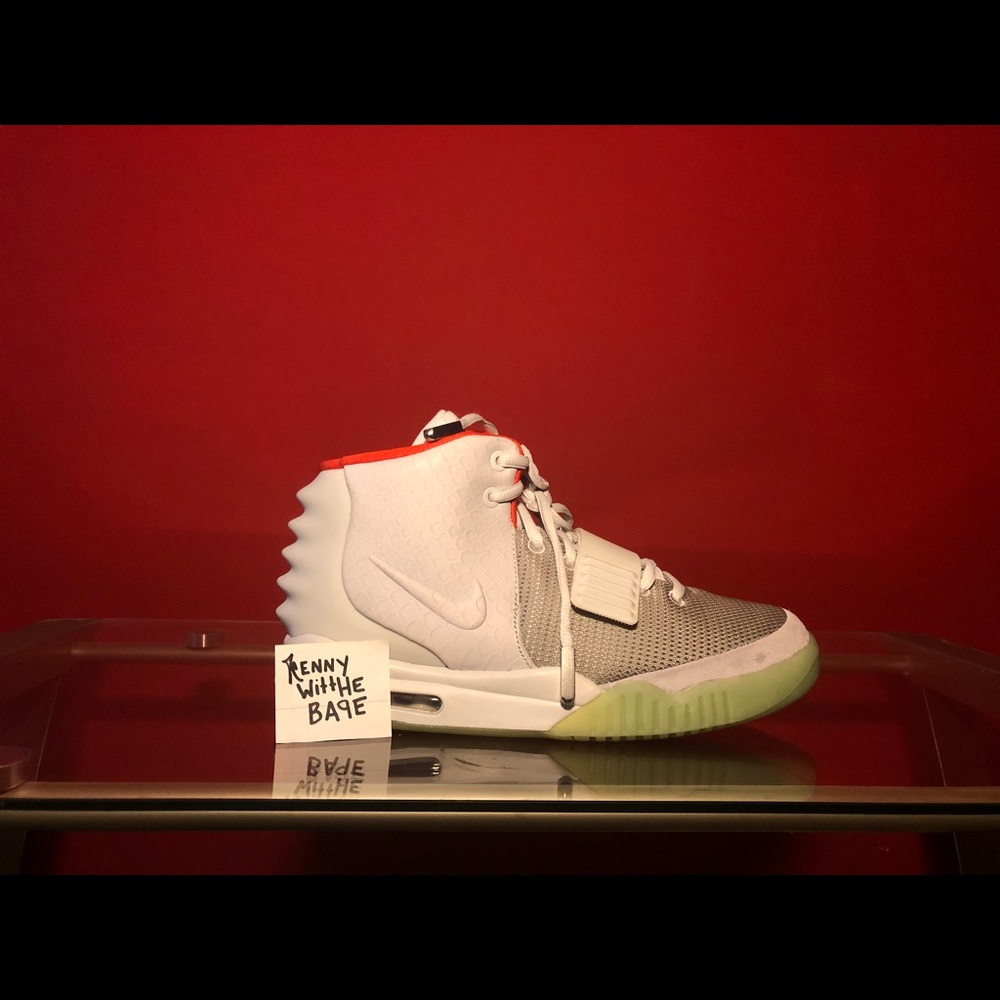Air yeezy 2 platinum